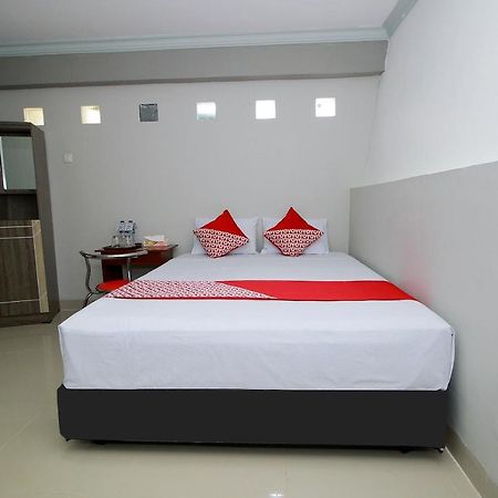 Oyo 739 Guest House Si Kancil Bengkulu Exterior foto