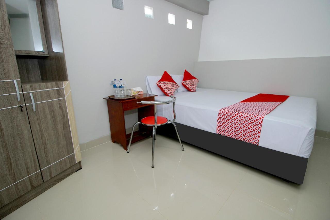 Oyo 739 Guest House Si Kancil Bengkulu Exterior foto